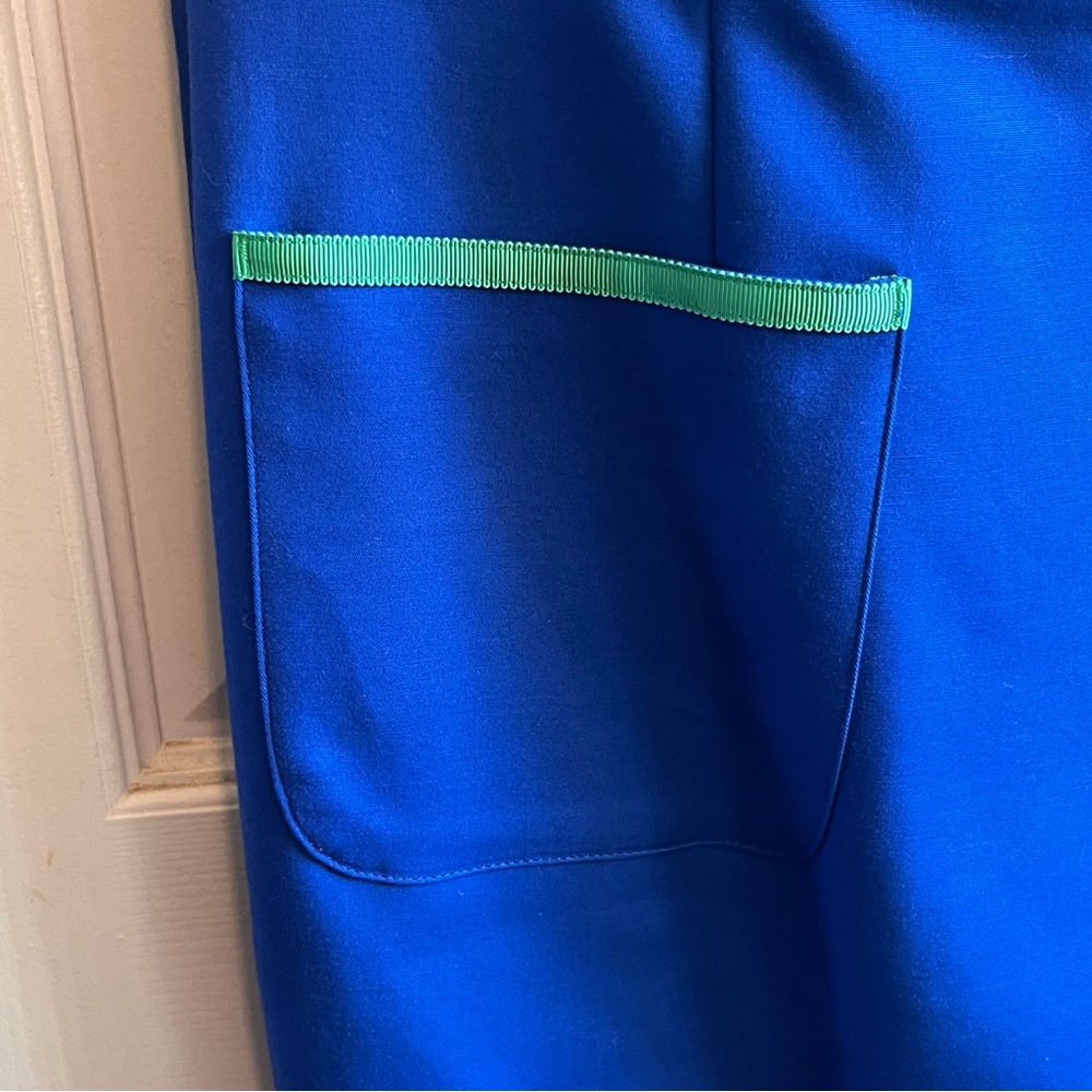 Anne Klein Azure Blue Sheath Dress with Green Trim – Size 8 (NWT) - Picture 4 of 10